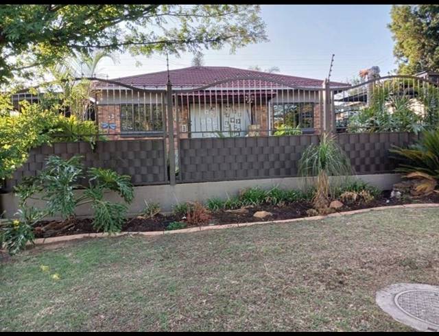 3 BEDROOM HOUSE FOR SALE IN GERDVIEW